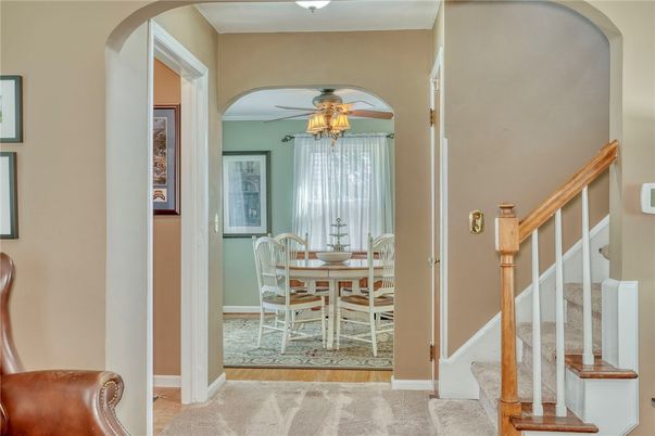 Dining room, Interior