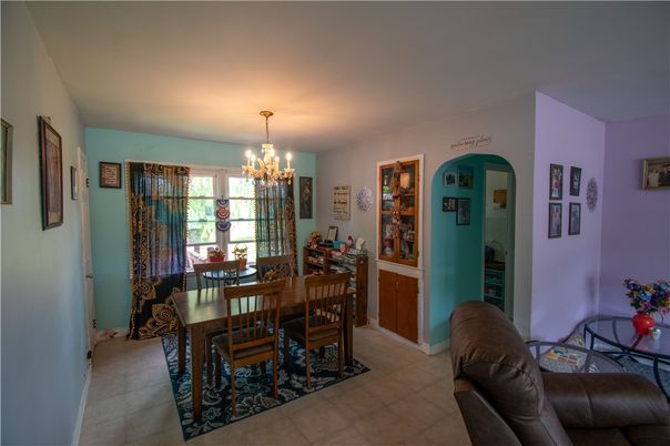 Chandelier, Dining room, Interior