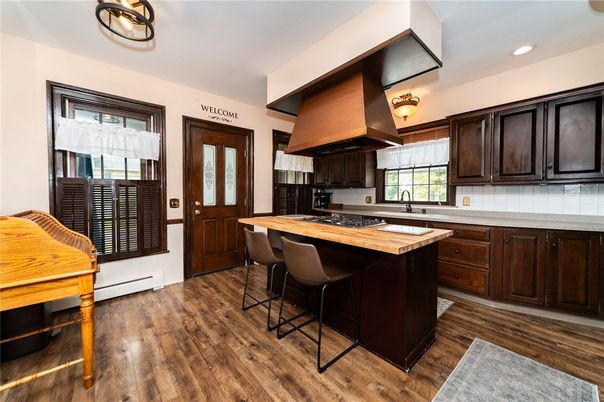 Interior, Kitchen, Recessed Lighting, Wood Texture Flooring