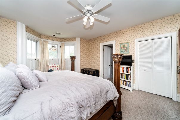 Bedroom, Interior, Pendant Lights