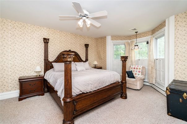Bedroom, Interior, Pendant Lights
