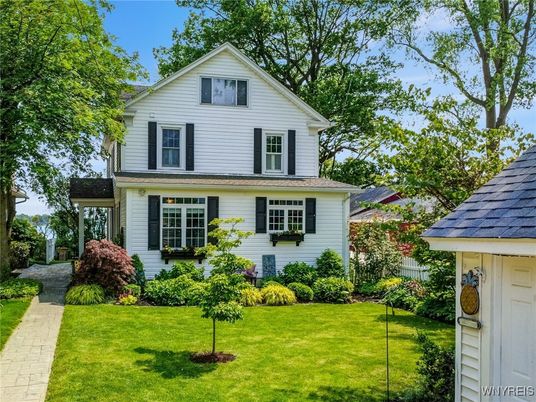 Backyard, Exterior, Facade, Farmhouse