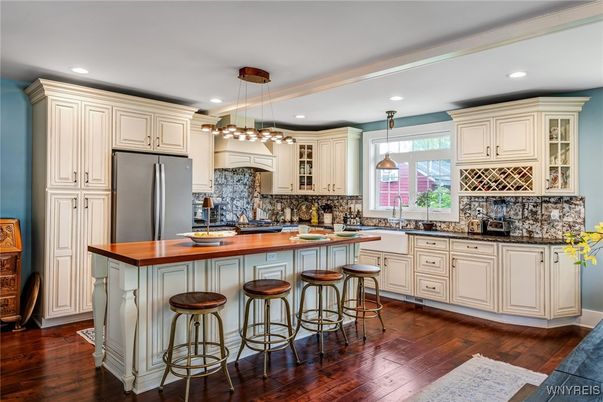 Interior, Kitchen, Pendant Lights, Recessed Lighting, Wood Texture Flooring