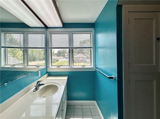 DE Listing image placeholder