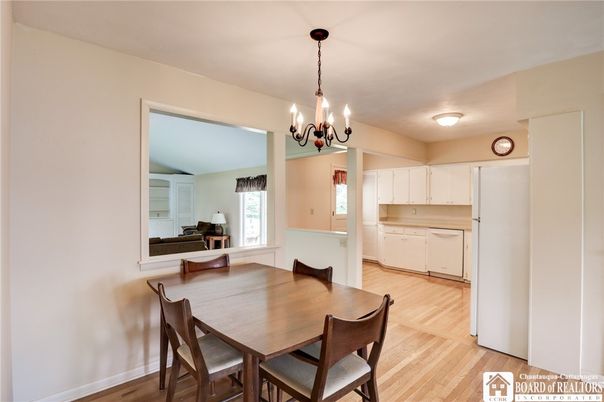 Chandelier, Dining room, Interior, Kitchen, Wood Texture Flooring