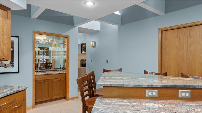 Dining room, Interior, Recessed Lighting