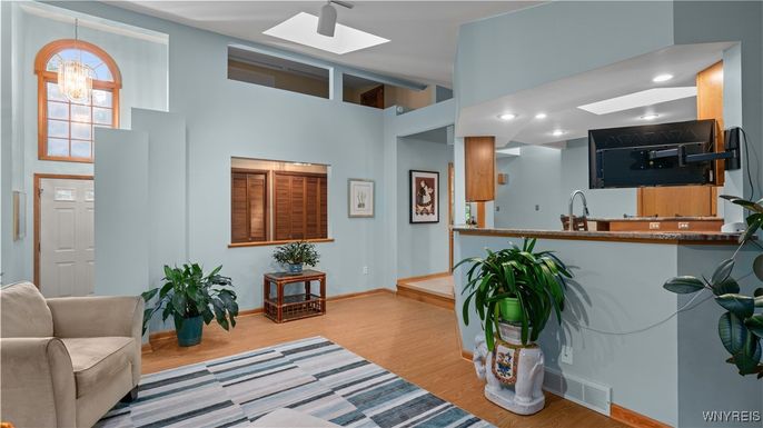 Interior, Pendant Lights, Recessed Lighting, Wood Texture Flooring