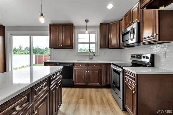 Interior, Kitchen, Pendant Lights, Recessed Lighting, Wood Texture Flooring