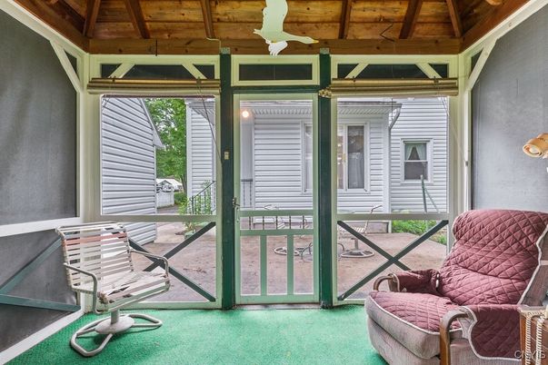 Interior, Sun Room, Wooden Ceilings