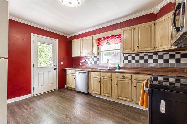 Interior, Kitchen, Wood Texture Flooring