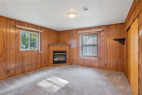 Empty room, Fireplace, Interior, Wooden Walls