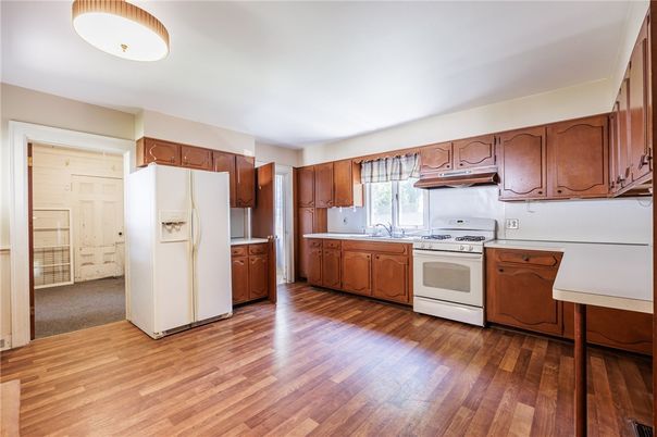 Interior, Kitchen, Wood Texture Flooring
