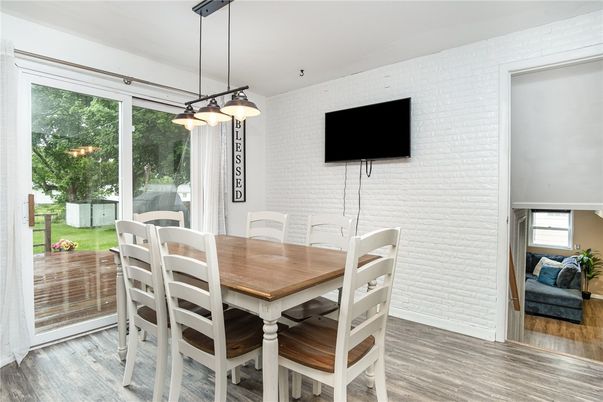 Dining room, Interior, Pendant Lights, Stone Walls, Wood Texture Flooring