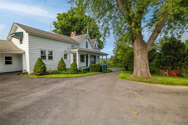 Backyard, Exterior, Facade, Cape Cod