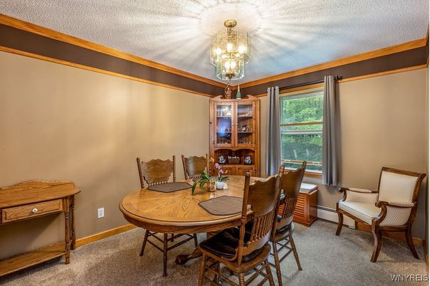 Chandelier, Dining room, Interior