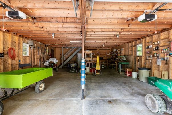 Garage, Interior, Wooden Beams, Wooden Walls