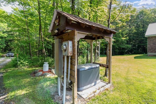 Backyard, Exterior, Hot Tub