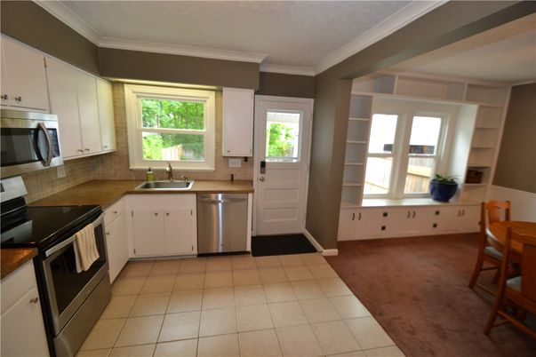 Interior, Kitchen, Stainless Steel Appliances