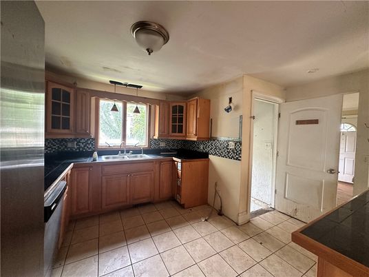 Interior, Kitchen, Pendant Lights