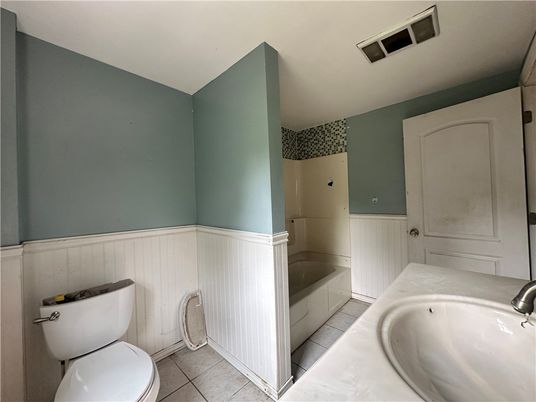 Bathroom, Interior