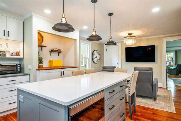 Interior, Kitchen, Pendant Lights, Recessed Lighting, Wood Texture Flooring