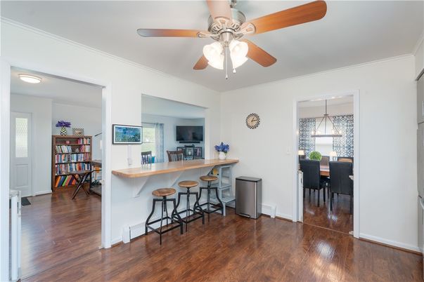 Dining room, Interior, Wood Texture Flooring