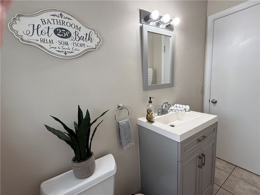 Bathroom, Interior