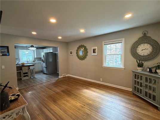 Dining room, Interior, Kitchen, Recessed Lighting, Wood Texture Flooring