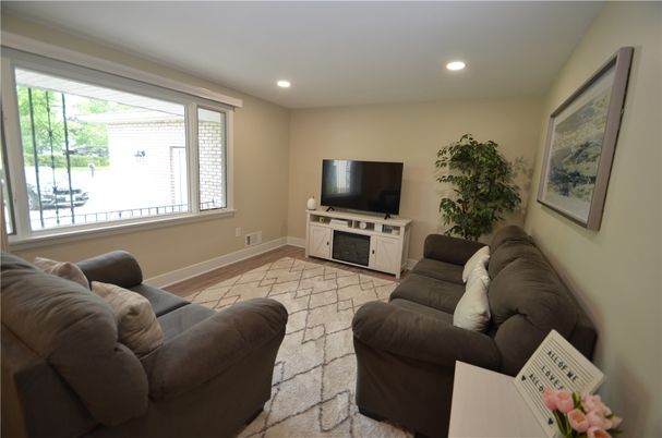 Interior, Living room, Recessed Lighting