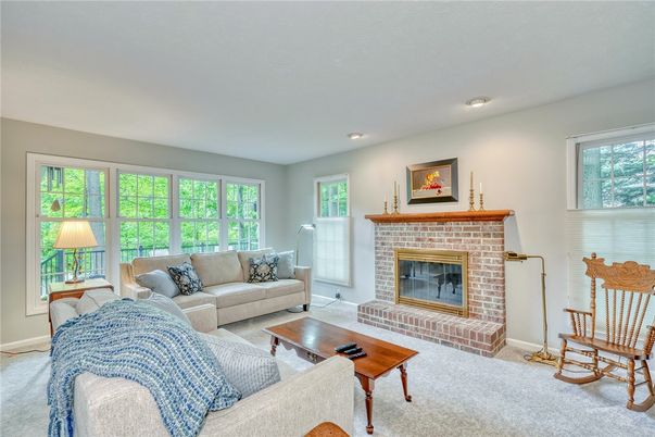 Fireplace, Interior, Living room, Recessed Lighting
