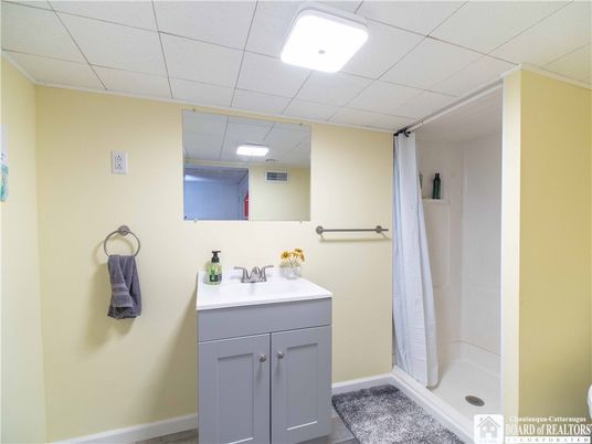 Bathroom, Interior, Recessed Lighting