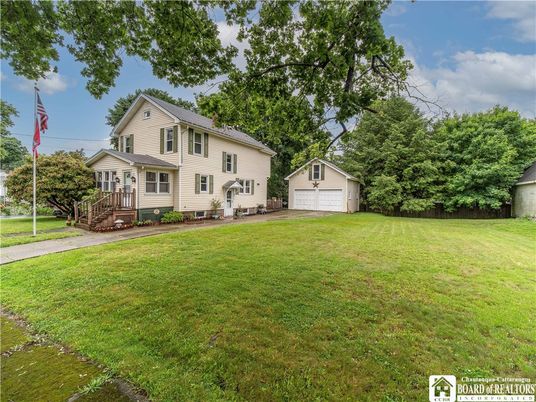 Backyard, Detached Garage, Exterior