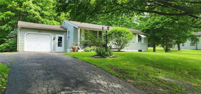 Backyard, Detached Garage, Exterior
