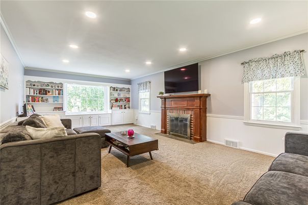 Fireplace, Interior, Living room, Recessed Lighting