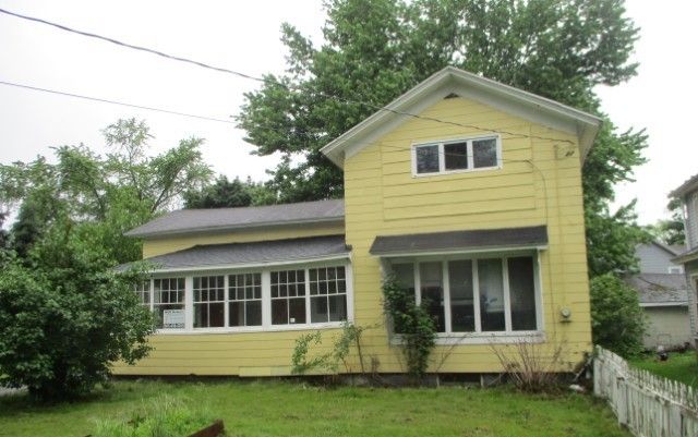 Exterior, Facade, American Craftsman