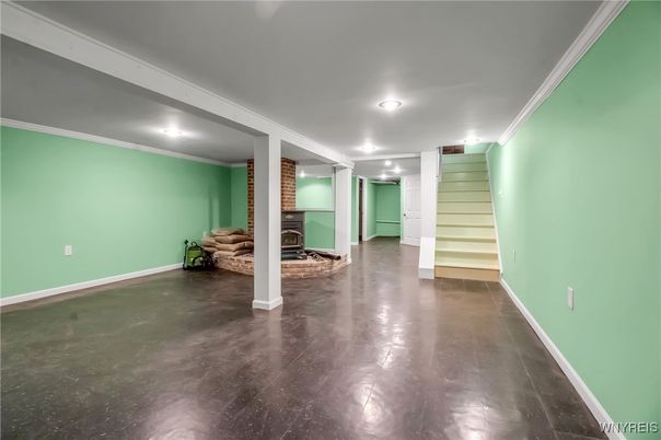 Empty room, Interior, Recessed Lighting