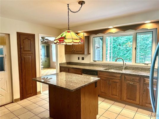 Interior, Kitchen, Pendant Lights