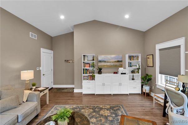 Interior, Recessed Lighting, Wood Texture Flooring