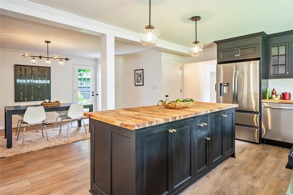 Dining room, Interior, Kitchen, Pendant Lights, Stainless Steel Appliances, Wood Texture Flooring