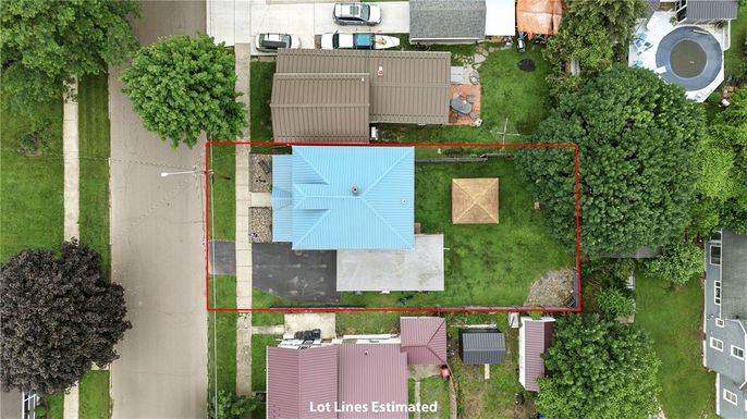 Exterior, Drone
