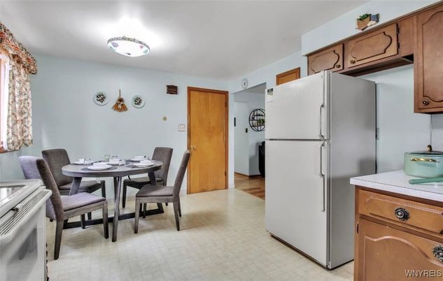 Dining room, Interior, Kitchen, Tile Countertops, Wood Texture Flooring