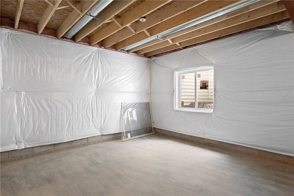 Empty room, Interior, Wooden Beams, Wooden Ceilings