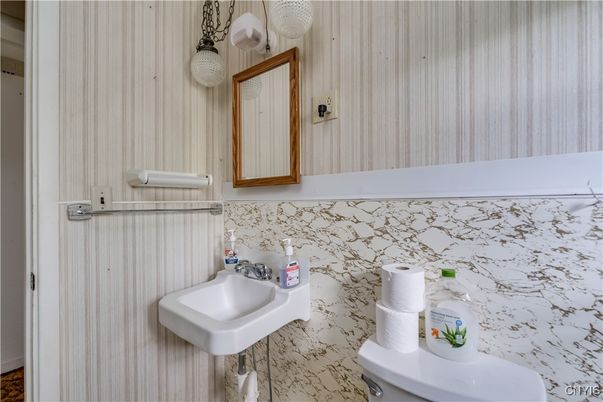 Bathroom, Interior