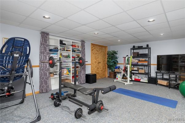 Fitness Equipment, Interior, Recessed Lighting