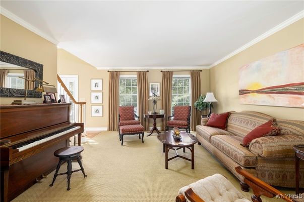 Interior, Living room, Piano