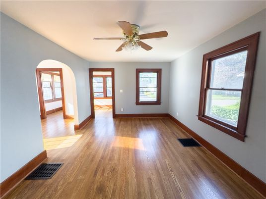 Empty room, Interior, Wood Texture Flooring