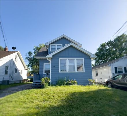 Exterior, Facade, American Craftsman
