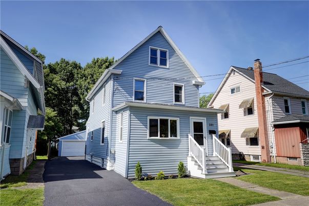 Detached Garage, Exterior