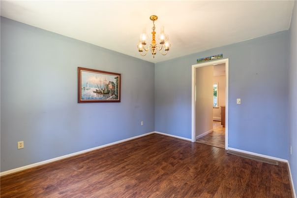 Chandelier, Empty room, Interior, Wood Texture Flooring