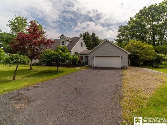 Attached, Backyard, Exterior, Facade, Cape Cod